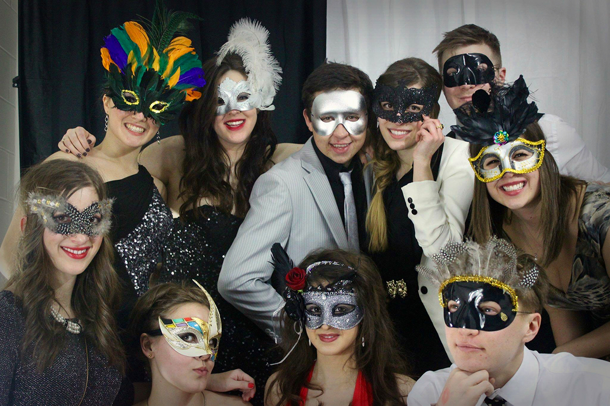 Laurentian’s Annual Masquerade Ball is Back!